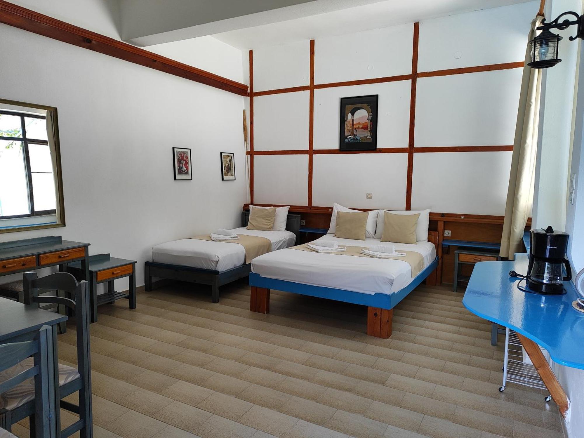 Oleander's Garden Traditional Cretan Aparthotel *