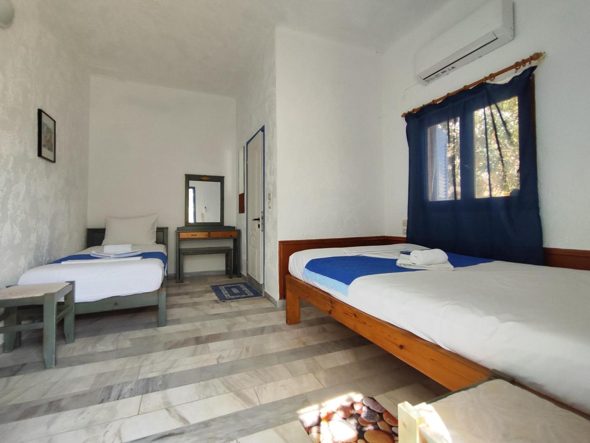 Oleander's Garden Traditional Cretan Aparthotel *